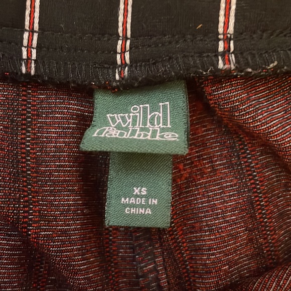 Wild Fable Red Black and White pinstripe Dress Pants - Picture 4 of 5